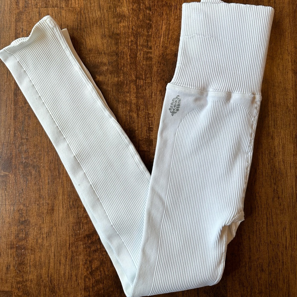 FP Movement happiness runs leggings xs/s